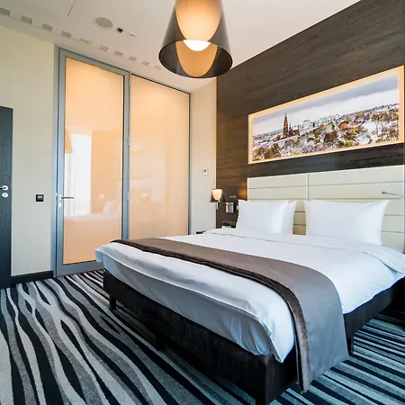 Dabrowa Gornicza-katowice By Ihg Отель Домброва-Гурнича
