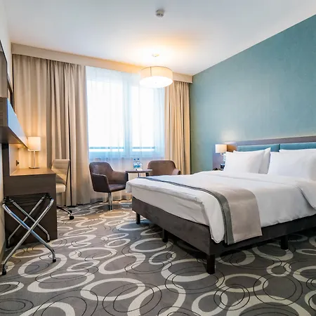 Dabrowa Gornicza-katowice By Ihg Отель Домброва-Гурнича