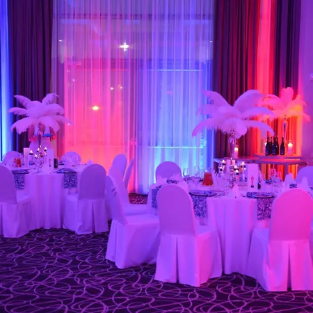 Dabrowa Gornicza-katowice By Ihg Домброва-Гурнича