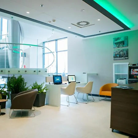 Hotel Dąbrowa Górnicza-katowice, An Ihg 4*