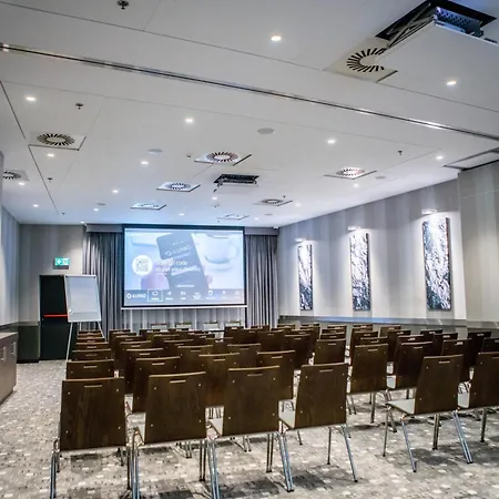Dabrowa Gornicza-katowice By Ihg