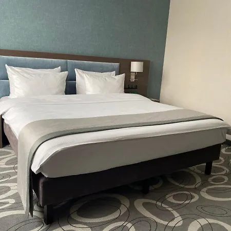 Dabrowa Gornicza-katowice By Ihg