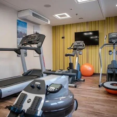 Dabrowa Gornicza-katowice By Ihg Отель Домброва-Гурнича