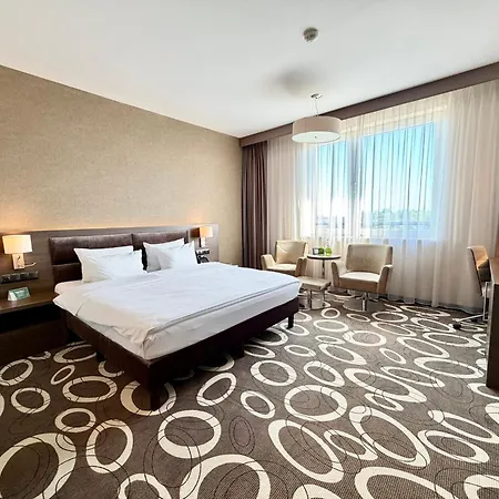 Отель Dabrowa Gornicza-katowice By Ihg 4*