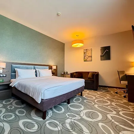 Dabrowa Gornicza-katowice By Ihg Домброва-Гурнича