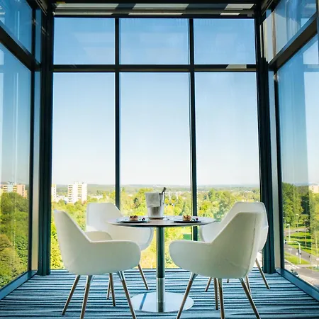 Dabrowa Gornicza-katowice By Ihg 4* Домброва-Гурнича