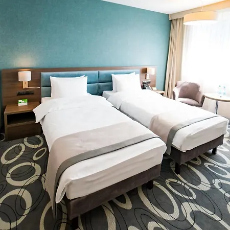 Dabrowa Gornicza-katowice By Ihg Отель Домброва-Гурнича