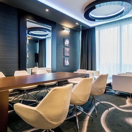 Dabrowa Gornicza-katowice By Ihg Отель 4*