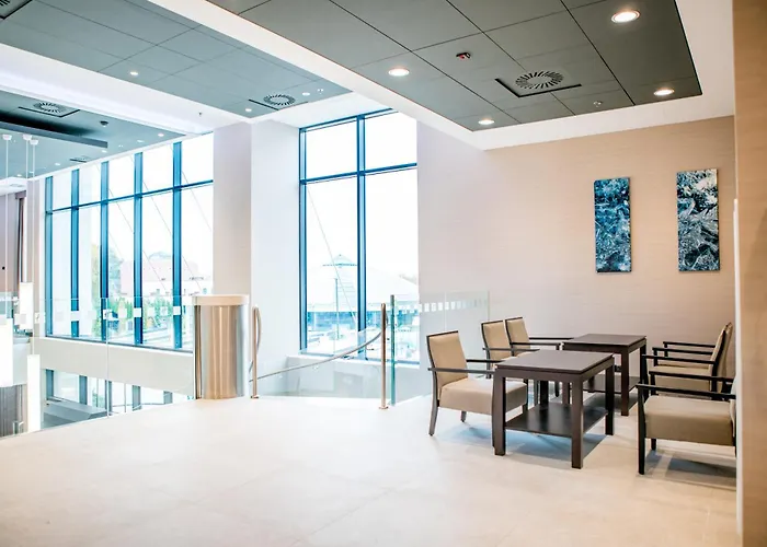 Ξενοδοχείο Dabrowa Gornicza-katowice By Ihg