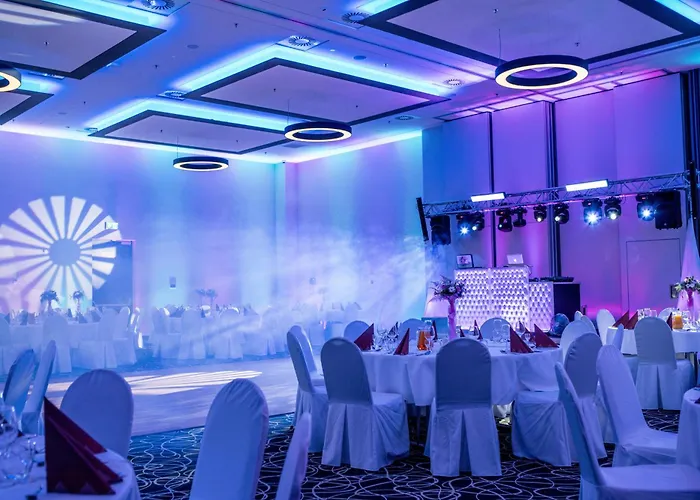 Dabrowa Gornicza-katowice By Ihg Hotel