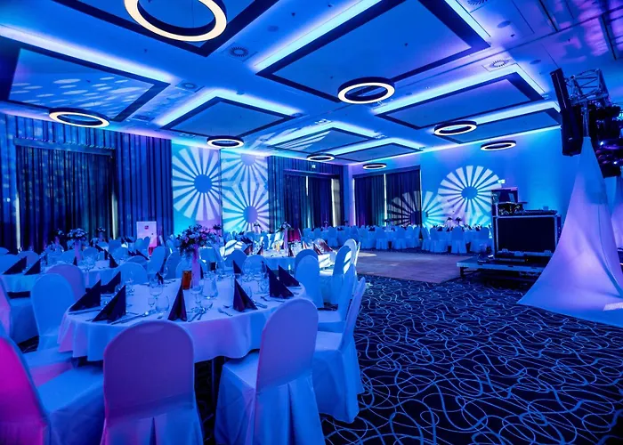 Dabrowa Gornicza-katowice By Ihg Hotel