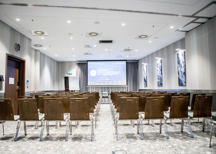 Dabrowa Gornicza-katowice By Ihg Hotel 4*