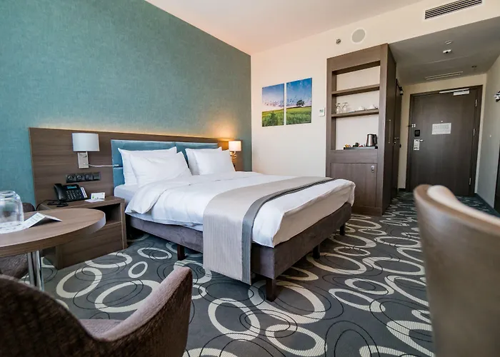 Dabrowa Gornicza-katowice By Ihg Dąbrowa Górnicza