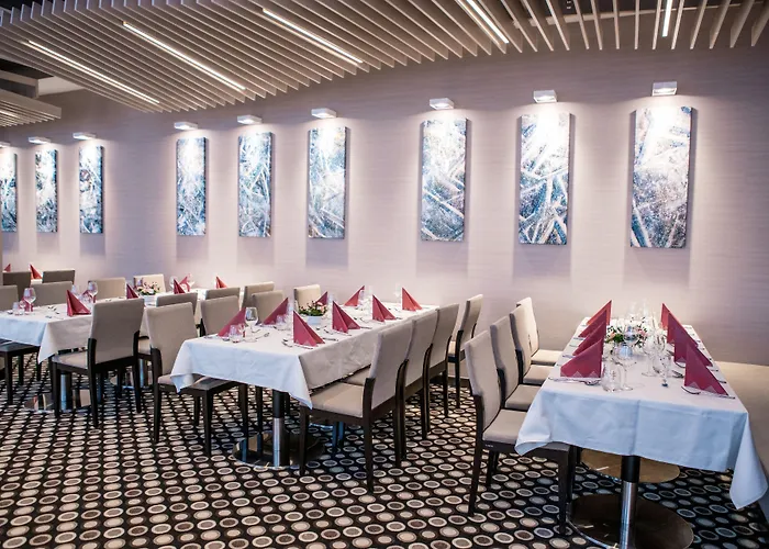 Dabrowa Gornicza-katowice By Ihg